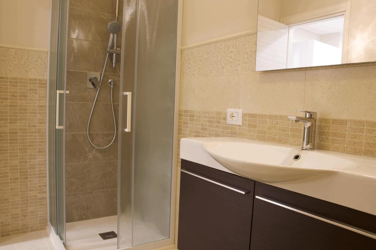 Athena Rooms With Private Spa Pachino Exterior foto
