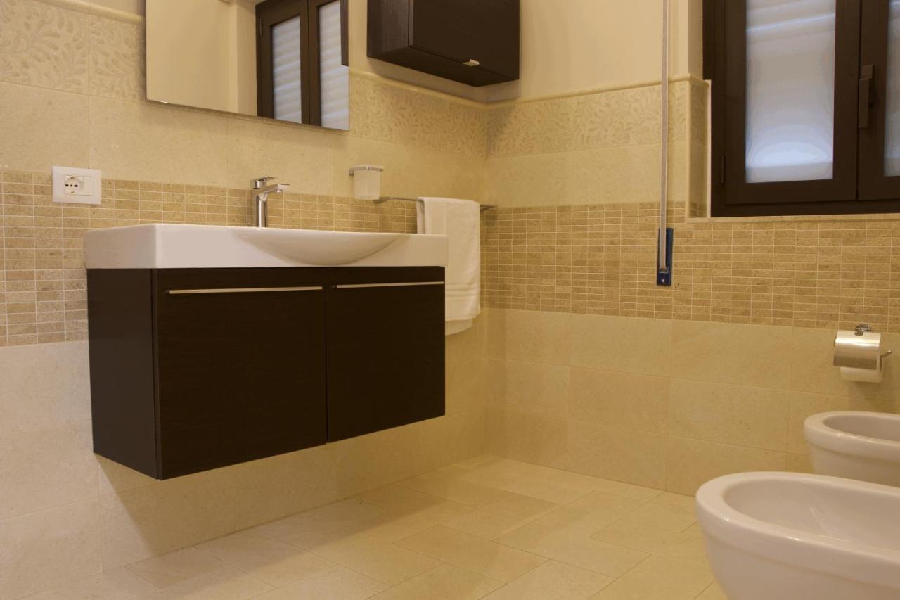Athena Rooms With Private Spa Pachino Exterior foto